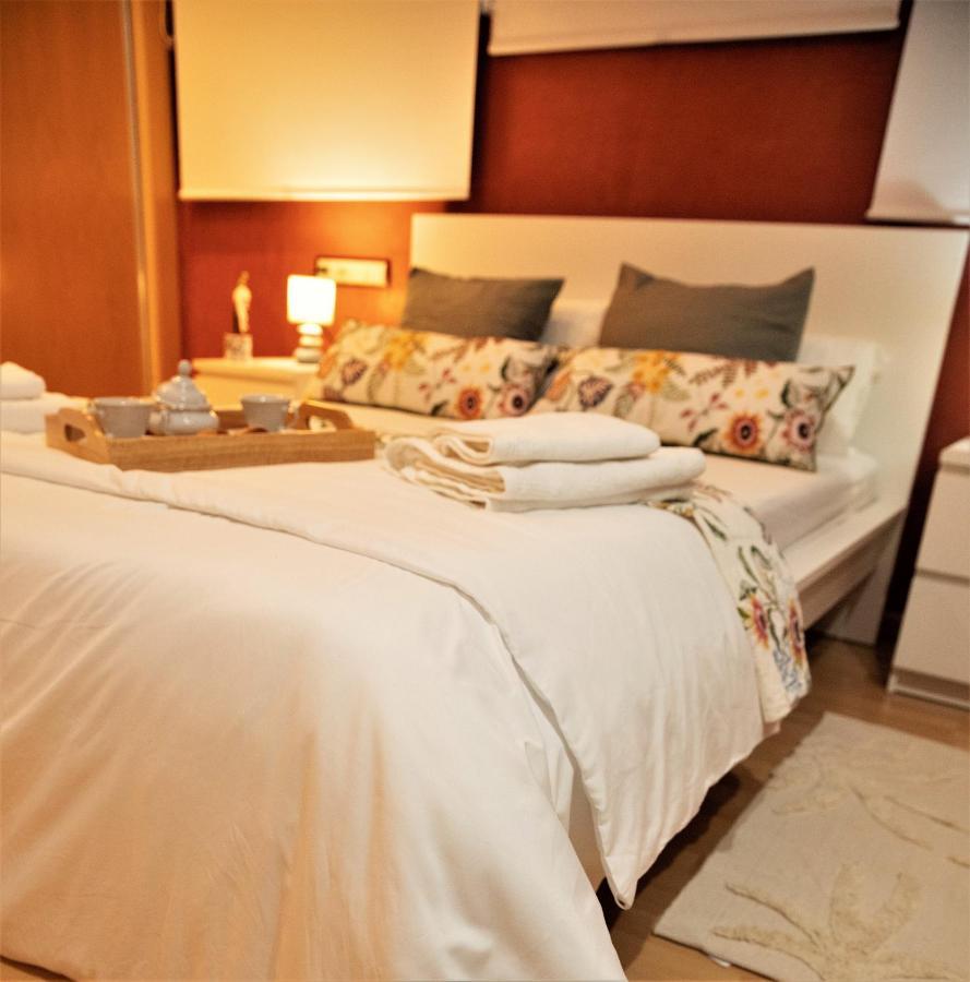 Penthouse Duplex In A 4 Floors Spanish House -8 Min To Center By Metro Валенсия Екстериор снимка