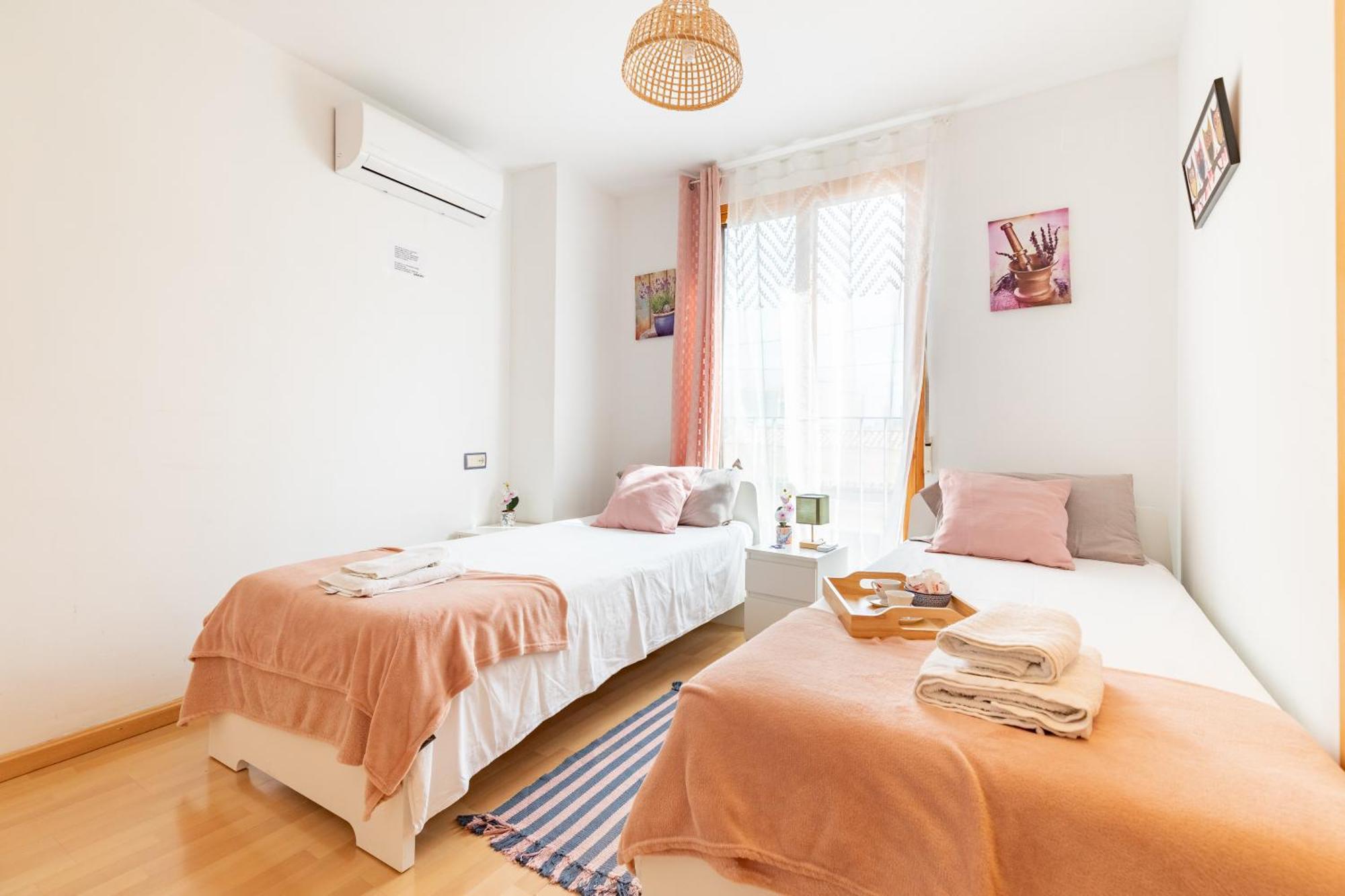 Penthouse Duplex In A 4 Floors Spanish House -8 Min To Center By Metro Валенсия Екстериор снимка